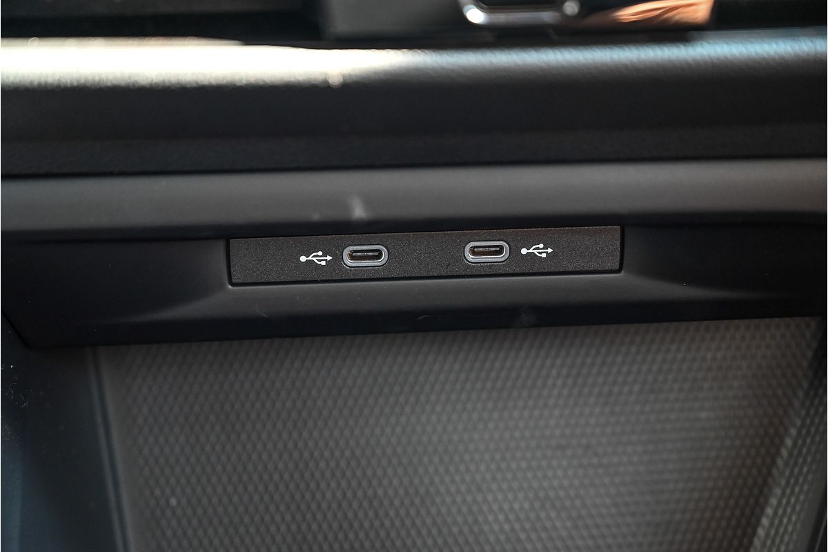 2022 Volkswagen Golf 110TSI 8