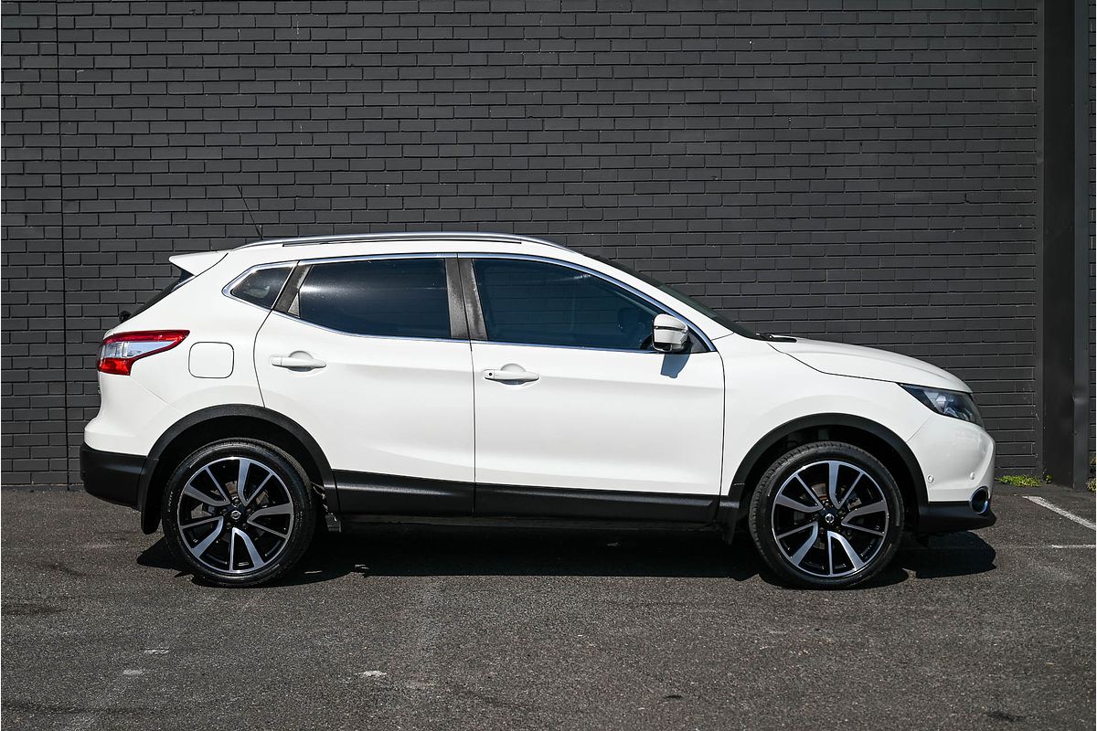 2016 Nissan QASHQAI Ti J11