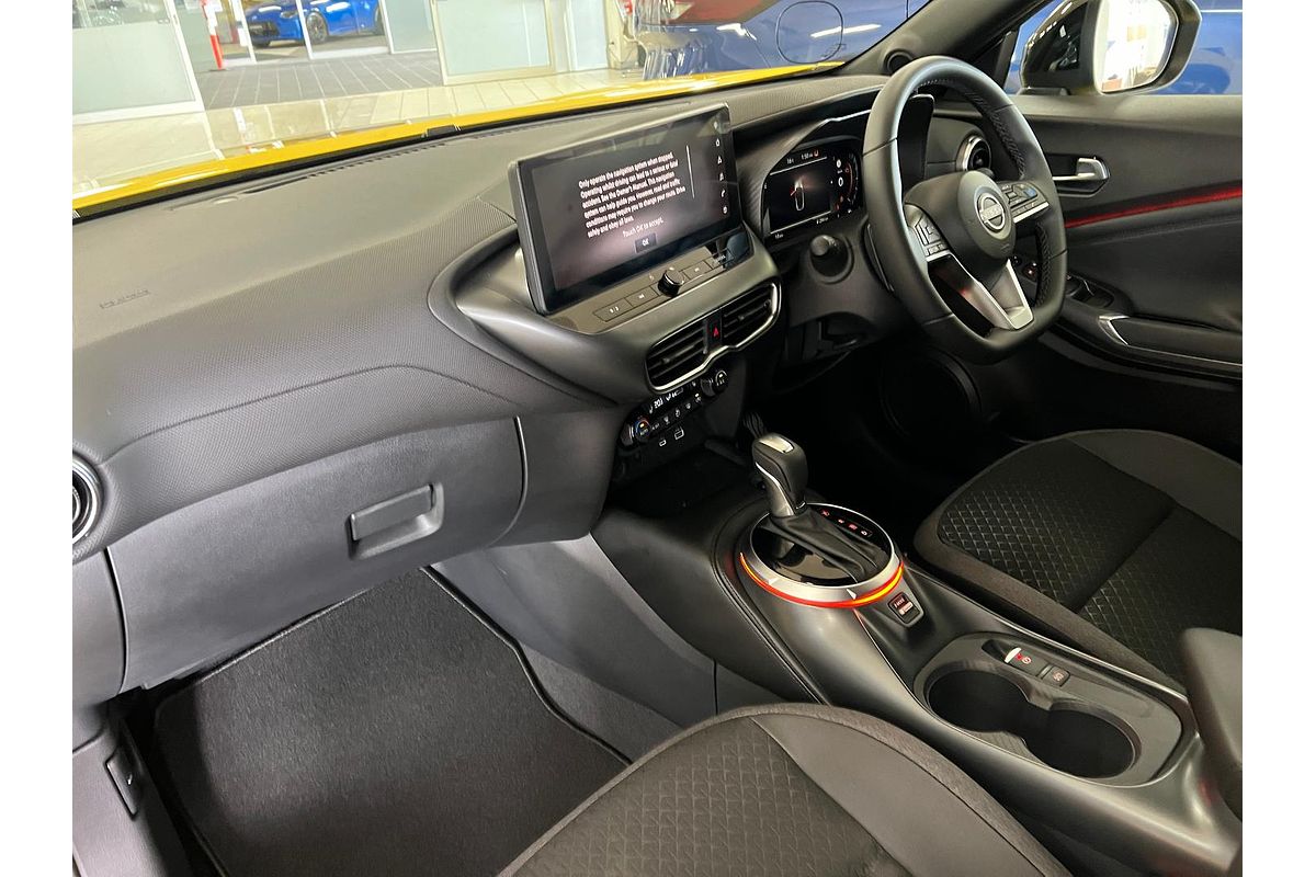 2024 Nissan JUKE ST-L F16