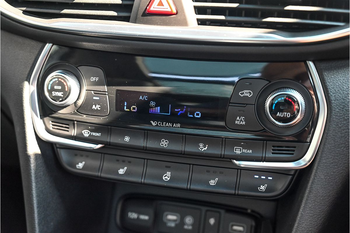 2019 Hyundai Santa Fe Highlander TM.2