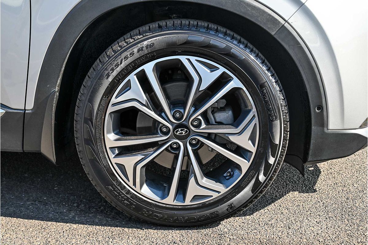2019 Hyundai Santa Fe Highlander TM.2