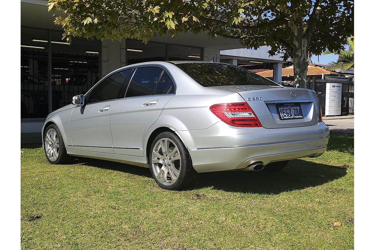 2013 Mercedes-Benz C-Class C250 Elegance W204