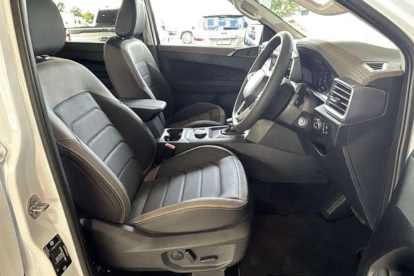 2024 Volkswagen Amarok TDI600 Style NF 4X4