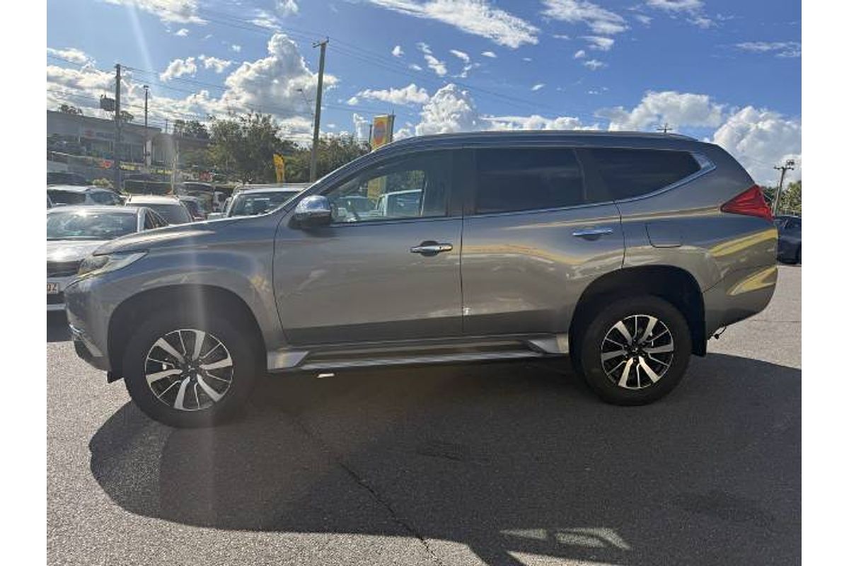2017 Mitsubishi Pajero Sport Exceed QE