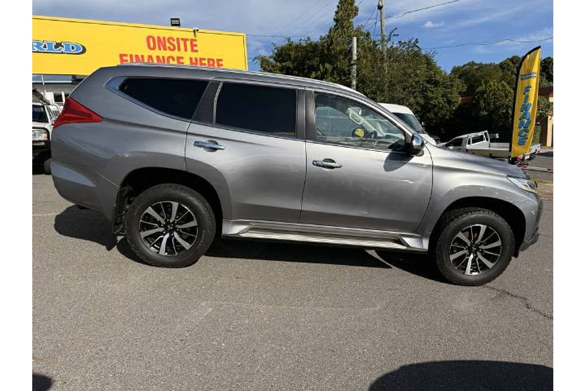 2017 Mitsubishi Pajero Sport Exceed QE