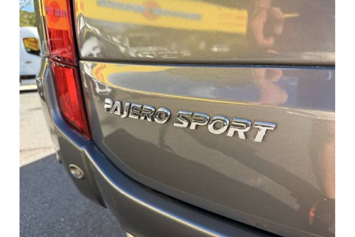2017 Mitsubishi Pajero Sport Exceed QE