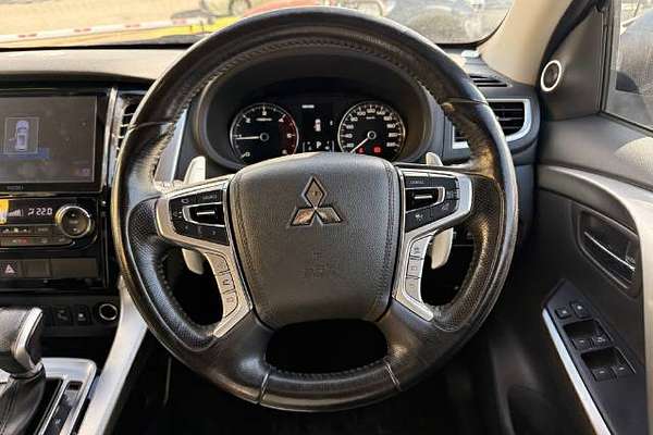 2017 Mitsubishi Pajero Sport Exceed QE