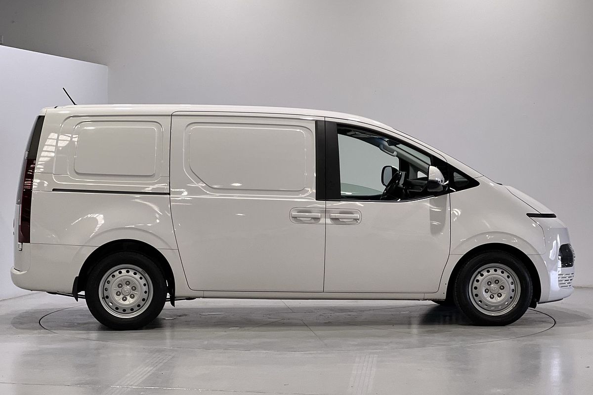 2022 Hyundai STARIA LOAD US4.V1