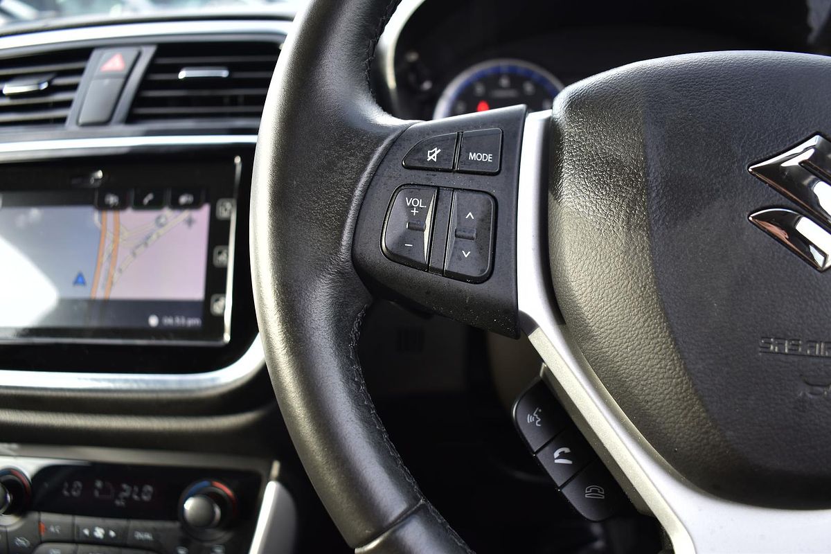 2020 Suzuki S-Cross Turbo Prestige JY