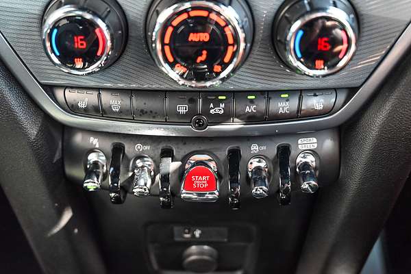2023 MINI Hatch Cooper Classic F56 LCI-2