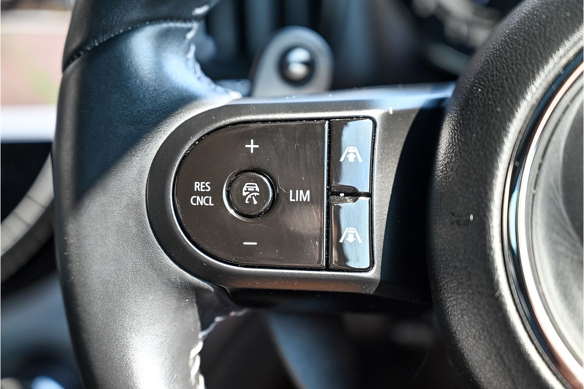 2023 MINI Hatch Cooper Classic F56 LCI-2