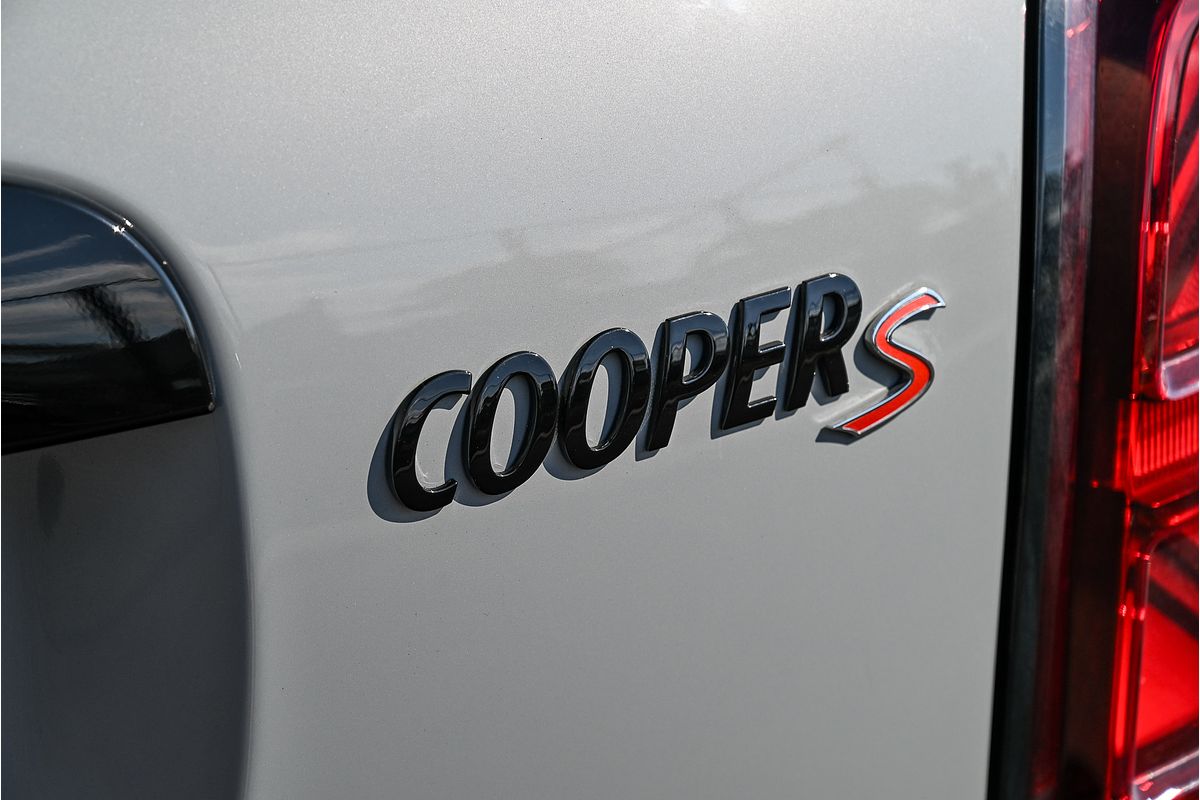 2023 MINI Hatch Cooper Classic F56 LCI-2