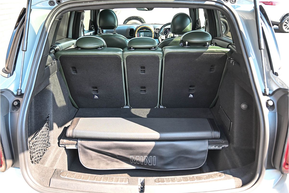 2023 MINI Hatch Cooper Classic F56 LCI-2