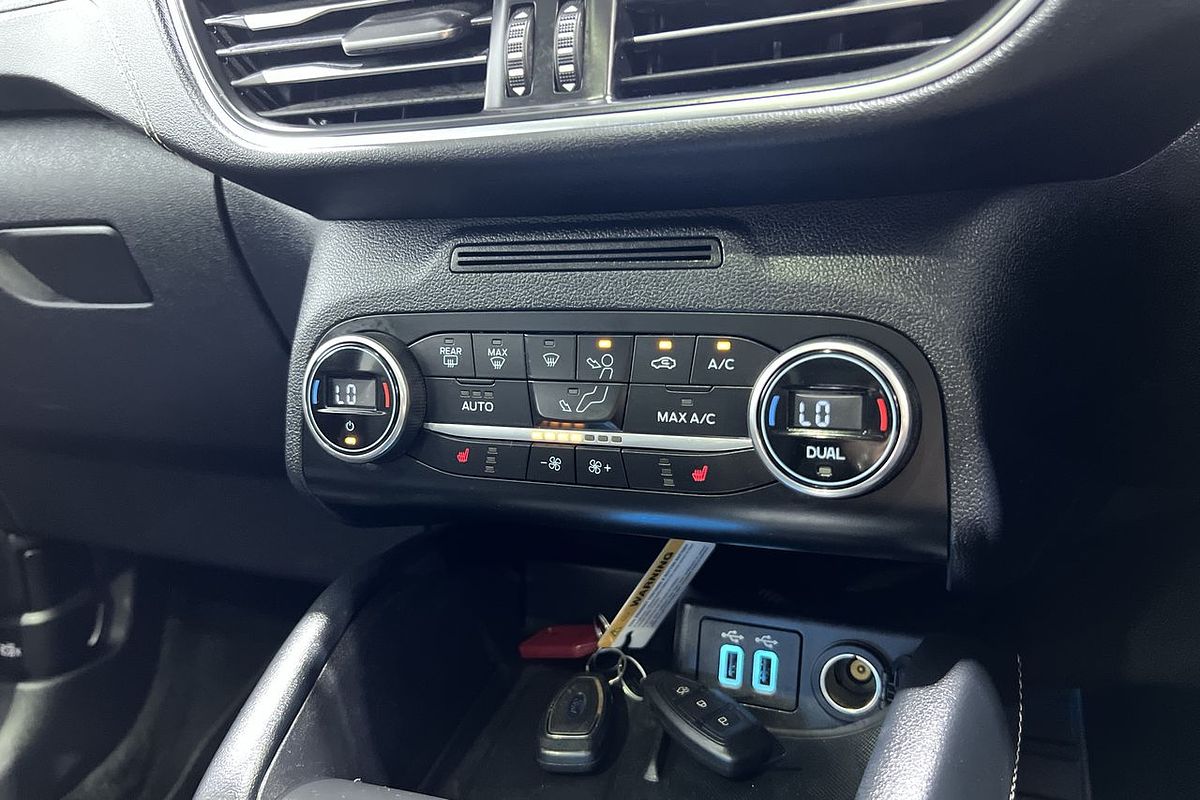 2022 Ford Escape Vignale ZH