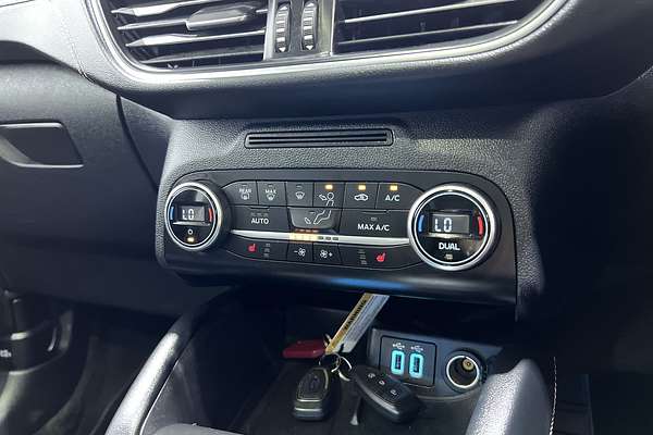 2022 Ford Escape Vignale ZH