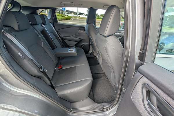 2024 Nissan QASHQAI ST-L J12