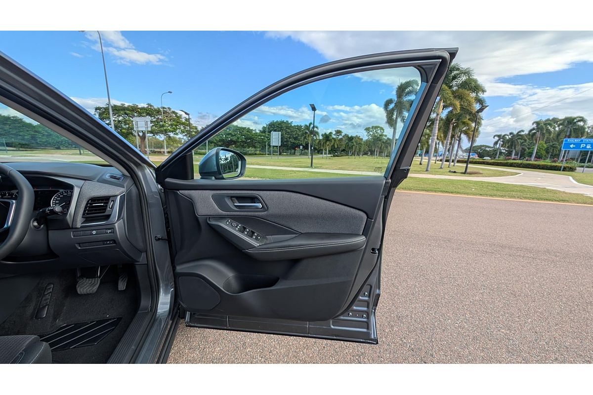 2024 Nissan QASHQAI ST-L J12