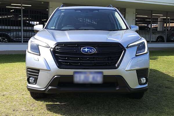 2024 Subaru Forester 2.5i Premium S5