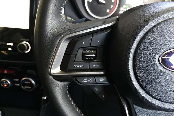 2024 Subaru Forester 2.5i Premium S5