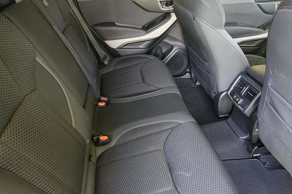2024 Subaru Forester 2.5i Premium S5