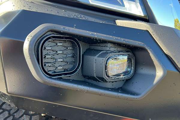 2024 Nissan Navara ST-X D23 4X4