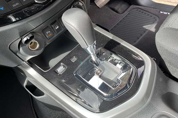 2024 Nissan Navara ST-X D23 4X4