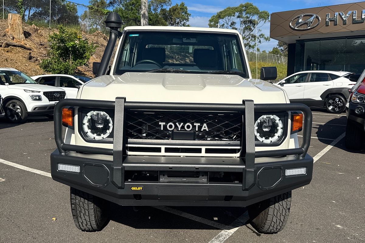 2024 Toyota Landcruiser Workmate VDJL79R 4X4