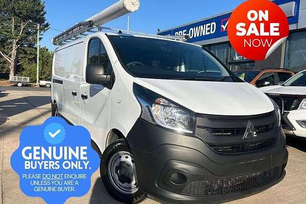 2022 Mitsubishi Express GLX SN SWB