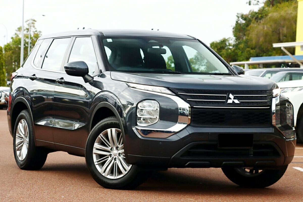 2024 Mitsubishi Outlander ES ZM