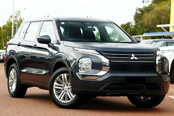 2024 Mitsubishi Outlander ES ZM