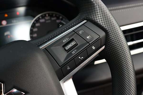 2024 Mitsubishi Outlander ES ZM