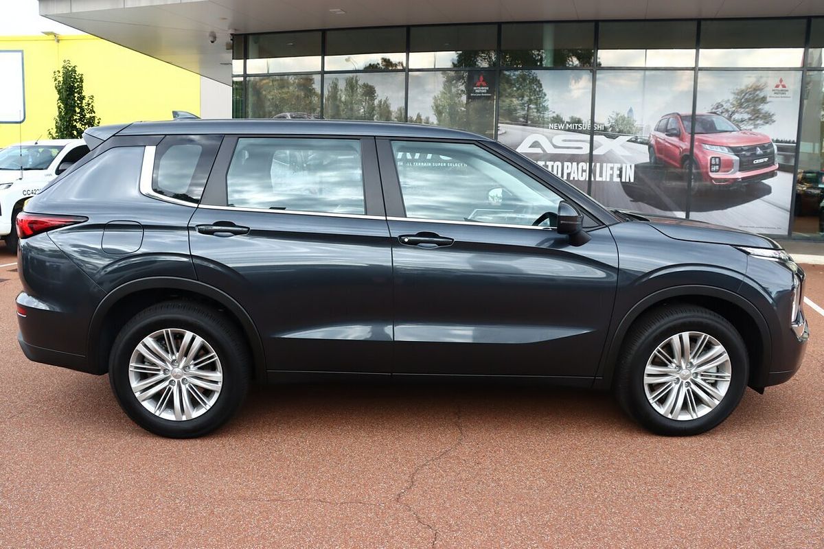 2024 Mitsubishi Outlander ES ZM