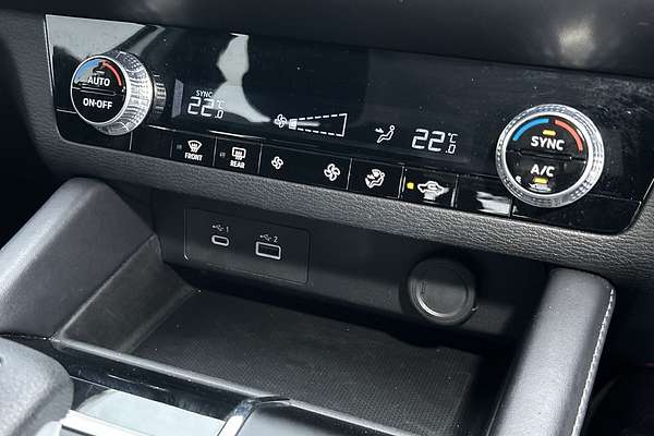 2023 Mitsubishi Outlander ES ZM