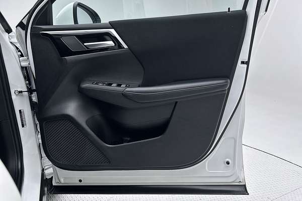 2023 Mitsubishi Outlander ES ZM