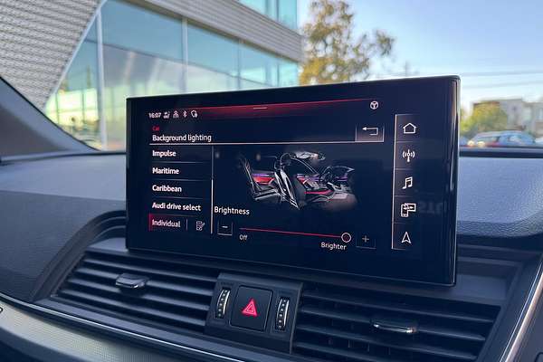 2020 Audi Q5 45 TFSI Launch Edition FY
