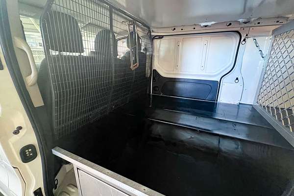 2020 Mitsubishi Express GLX SN LWB