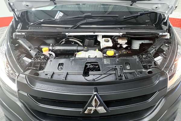 2020 Mitsubishi Express GLX SN LWB