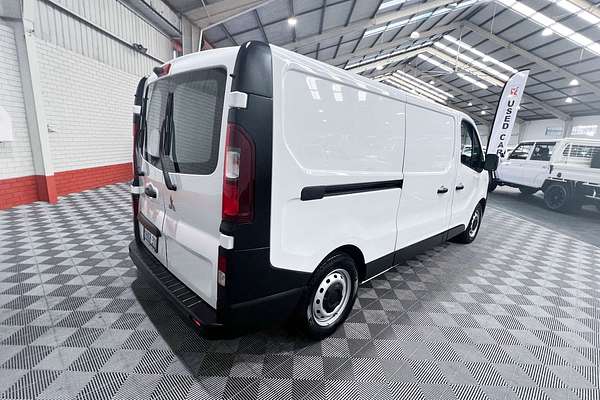 2020 Mitsubishi Express GLX SN LWB