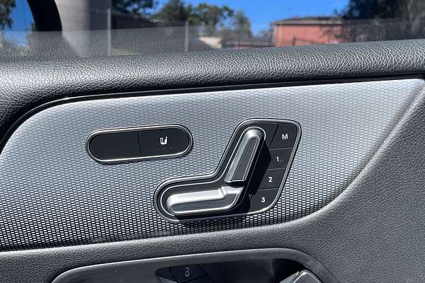 2019 Mercedes-Benz B-Class B180 W247