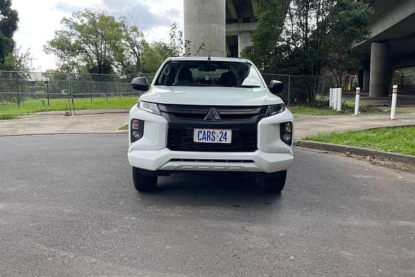 2019 Mitsubishi Triton GLX+ MR 4X4
