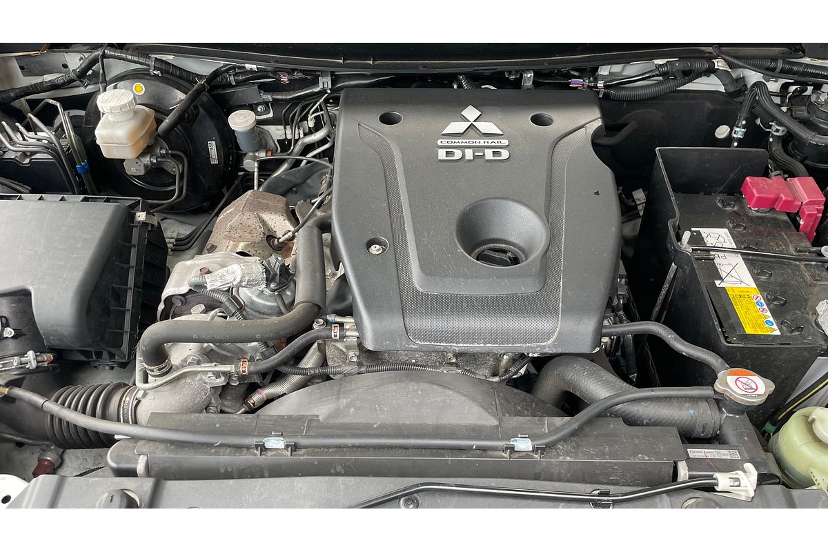 2019 Mitsubishi Triton GLX+ MR 4X4