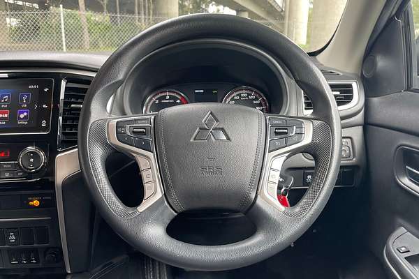 2019 Mitsubishi Triton GLX+ MR 4X4