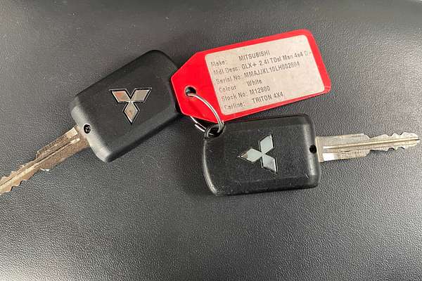 2019 Mitsubishi Triton GLX+ MR 4X4