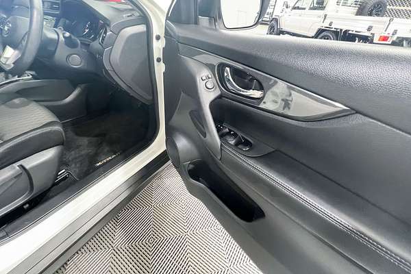 2017 Nissan X-TRAIL ST T32