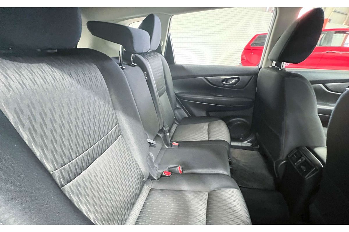 2017 Nissan X-TRAIL ST T32