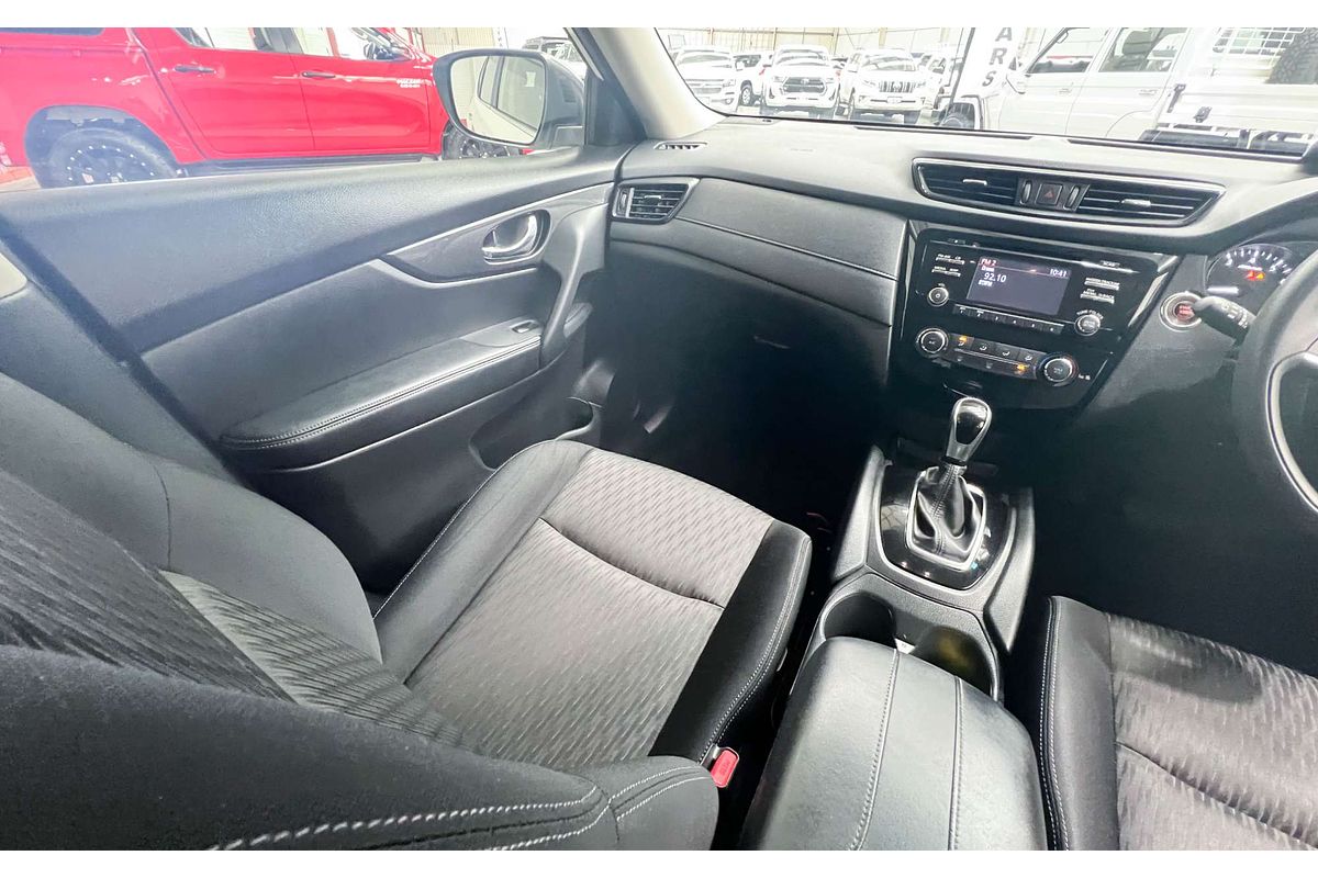 2017 Nissan X-TRAIL ST T32