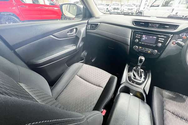 2017 Nissan X-TRAIL ST T32