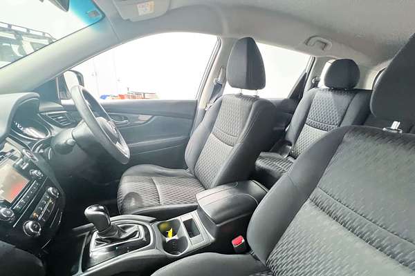 2017 Nissan X-TRAIL ST T32