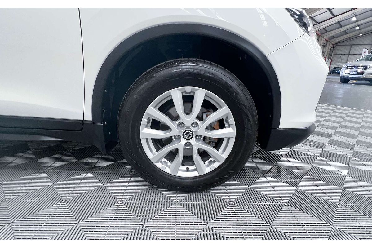 2017 Nissan X-TRAIL ST T32
