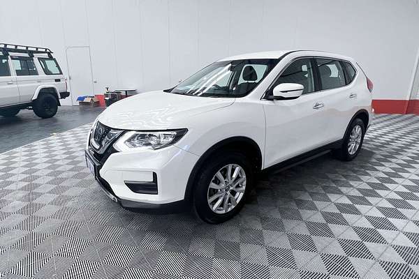 2017 Nissan X-TRAIL ST T32